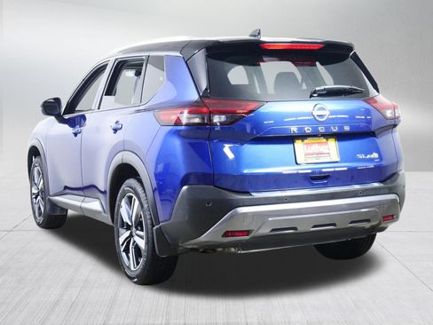 Used 2023 Nissan Rogue SL AWD/4WD image 5