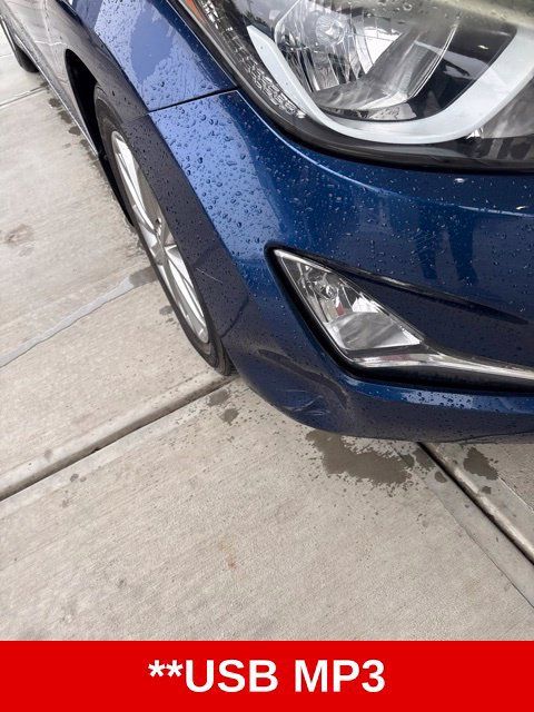 Used 2016 Hyundai Elantra SE w/ Option Group 02 FWD image 7