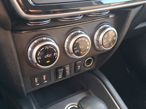 Used 2024 Mitsubishi Outlander Sport SE image 29