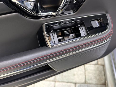 Used 2014 Jaguar XJ R LWB RWD image 72