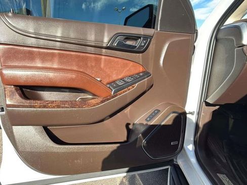 Used 2016 Chevrolet Suburban LTZ image 19