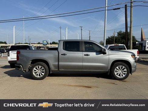 Used 2024 Chevrolet Silverado 1500 Custom RWD image 3