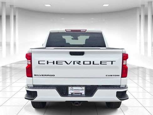 Used 2023 Chevrolet Silverado 1500 Custom w/ LPO, Dark Essentials Package RWD image 4