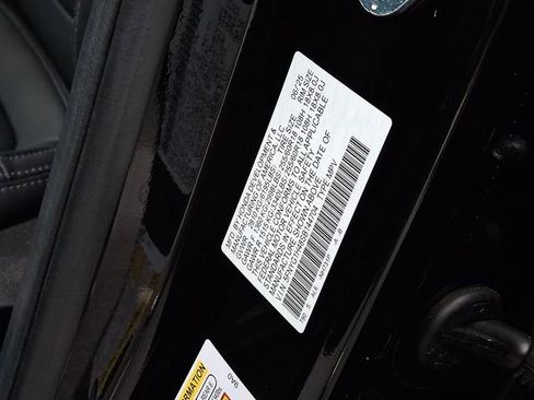 Certified 2025 Honda Pilot EX-L image 29