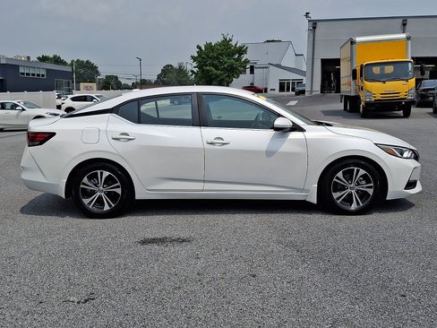 Used 2020 Nissan Sentra SV FWD image 8