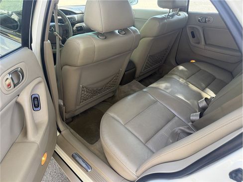 Used 2000 MAZDA Millenia FWD image 11