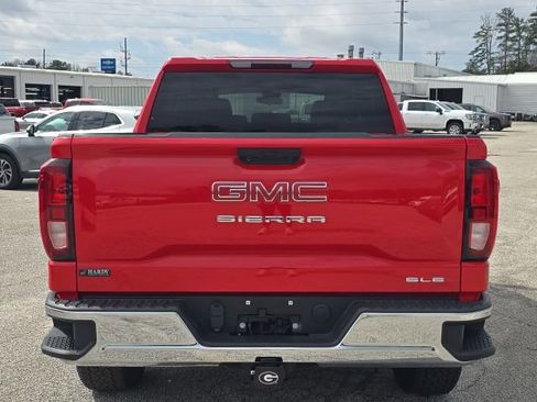 Used 2024 GMC Sierra 1500 SLE image 4