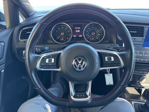 Used 2017 Volkswagen GTI S image 21