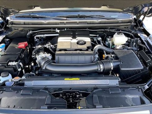 New 2026 Nissan Frontier Pro-X w/ Pro-X Convenience Package image 8