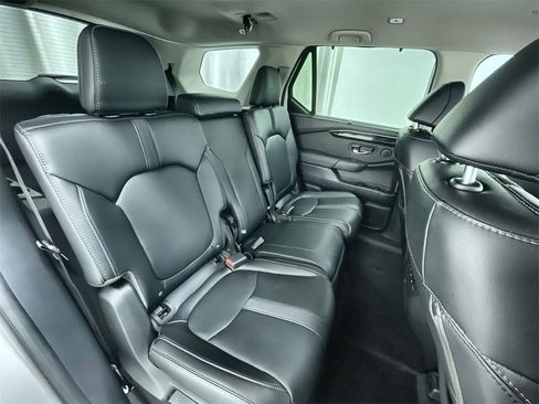 Used 2023 Honda Pilot EX-L image 29