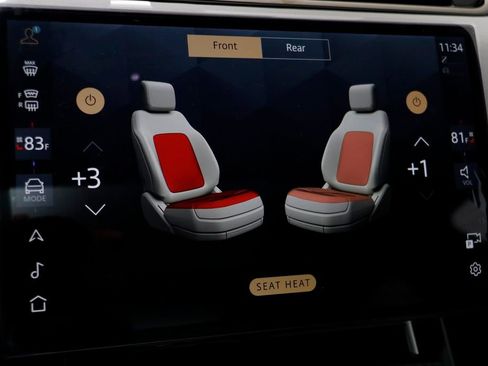 New 2026 Land Rover Range Rover Evoque Dynamic SE image 11