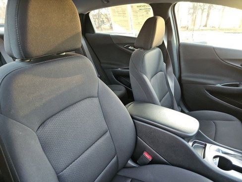 Used 2020 Chevrolet Malibu LS image 12