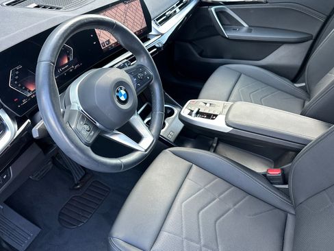 Used 2023 BMW X1 xDrive28i w/ Convenience Package AWD/4WD image 9