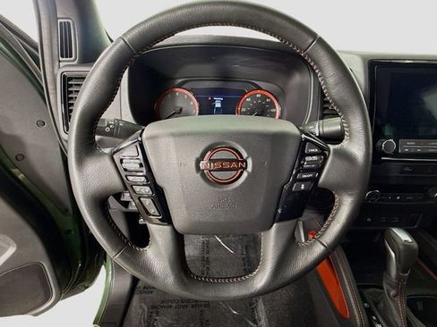 Used 2024 Nissan Frontier Pro-X w/ Technology Package image 11