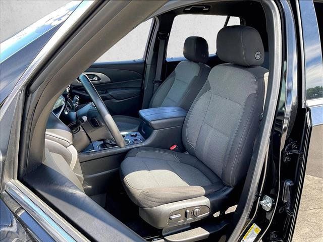 Certified 2023 Chevrolet Traverse LT FWD image 27