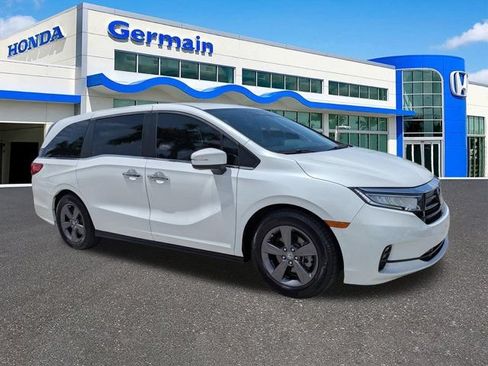 Used 2022 Honda Odyssey EX image 3