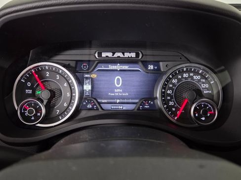 New 2026 RAM 1500 4x4 Crew Cab image 16