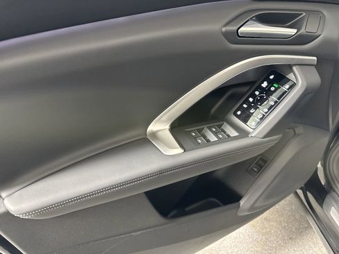 Used 2025 Audi Q5 Premium Plus w/ Premium Plus image 19