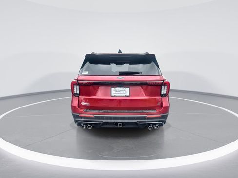 Used 2025 Ford Explorer ST AWD/4WD image 7