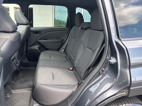 Certified 2025 Subaru Forester Premium w/ Convenience Package #1 AWD/4WD image 32