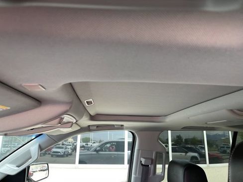 Used 2019 GMC Yukon XL Denali w/ Denali Ultimate Package image 12