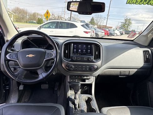 Used 2020 Chevrolet Colorado Z71 image 14