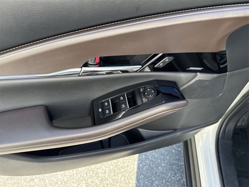 Certified 2025 MAZDA CX-30 AWD 2.5 S w/ Premium Package image 41