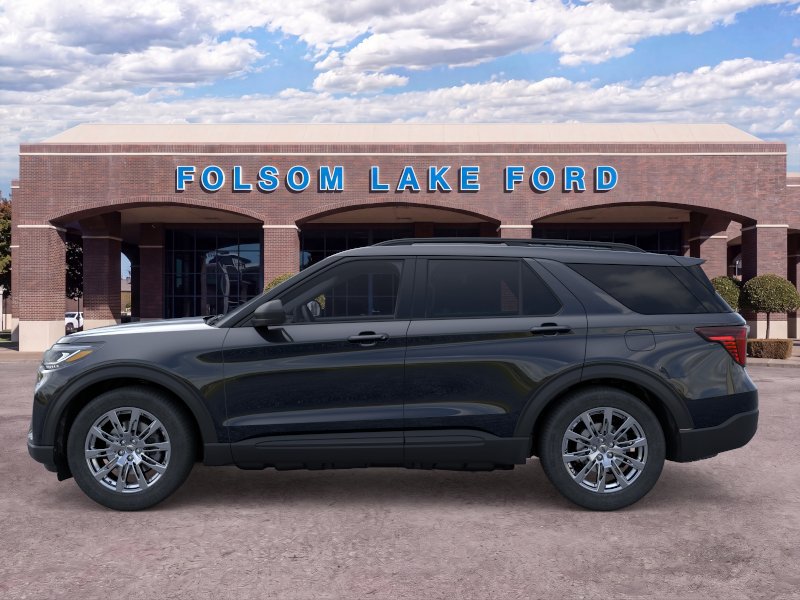 New 2026 Ford Explorer Active w/ Active Comfort Package AWD/4WD image 3
