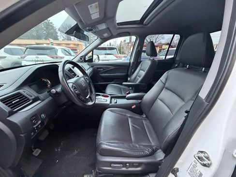 Used 2020 Honda Ridgeline RTL image 9