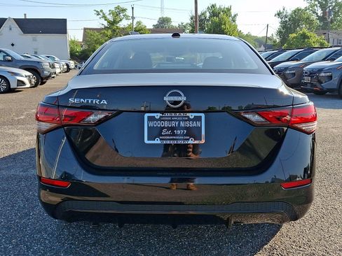 Certified 2025 Nissan Sentra SV w/ All-Weather Package FWD image 5