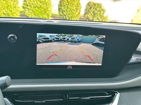 Used 2026 Buick Envista Avenir FWD image 31