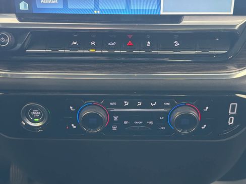 Used 2023 Chevrolet Silverado 1500 RST image 37