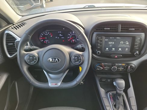 Used 2021 Kia Soul GT-Line image 18