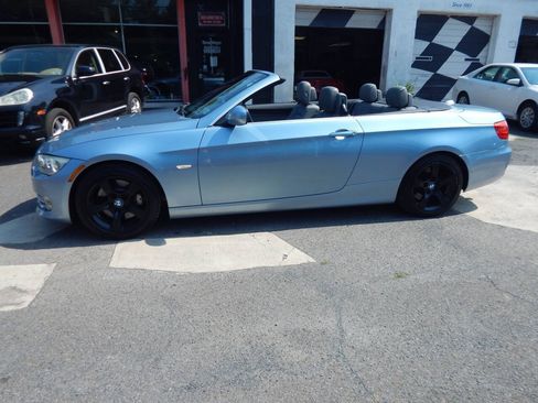 Used 2012 BMW 335i Convertible RWD image 27