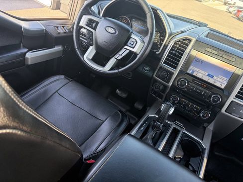 Used 2016 Ford F150 Lariat image 15