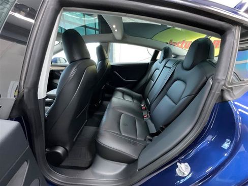 Used 2023 Tesla Model 3 Standard Range RWD image 18