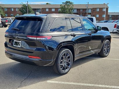 New 2027 Jeep Grand Cherokee Summit