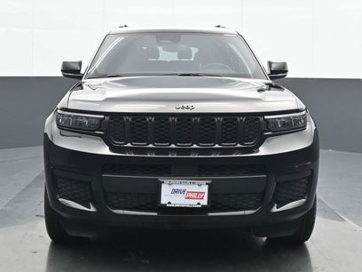 Used 2024 Jeep Grand Cherokee L Laredo