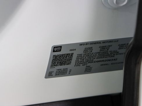 Used 2024 Chevrolet Tahoe RST w/ Luxury Package image 38