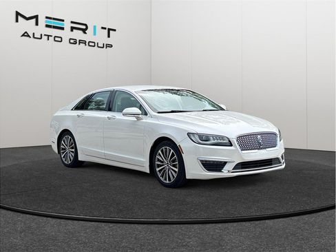 Used 2018 Lincoln MKZ Select w/ Select Plus Package FWD image 1