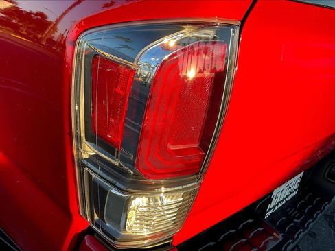 Used 2023 Toyota Tacoma TRD Sport image 26