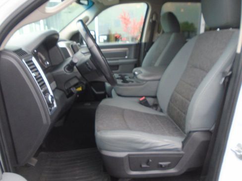 Used 2018 RAM 1500 Big Horn image 13