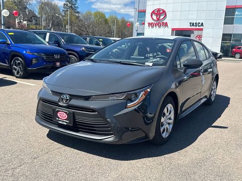 New 2026 Toyota Corolla LE FWD image 3