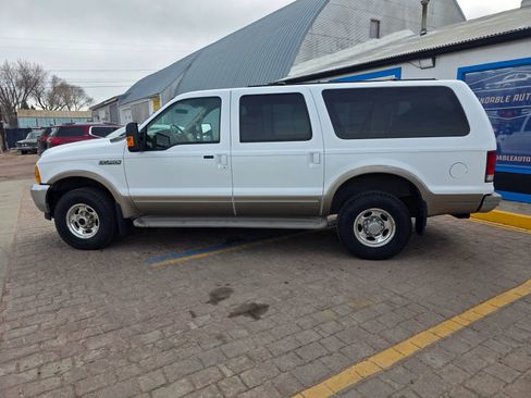 Used 2000 Ford Excursion Limited image 11