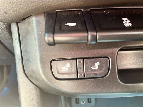 Used 2022 GMC Canyon AT4 w/ Trailering Package image 19