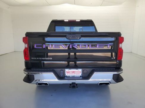 Used 2022 Chevrolet Silverado 1500 LT w/ Z71 Off-Road Package image 6