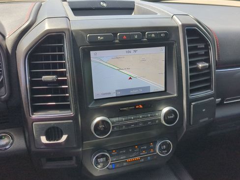 Used 2021 Ford Expedition Max Limited image 19