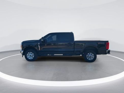 Certified 2023 Ford F250 XLT w/ FX4 Off-Road Package AWD/4WD image 8