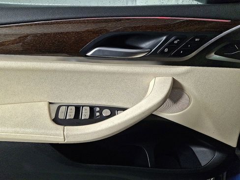 Used 2022 BMW X3 xDrive30i w/ Convenience Package image 14
