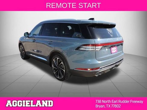 Used 2025 Lincoln Aviator Reserve w/ Equipment Group 201A AWD/4WD image 6